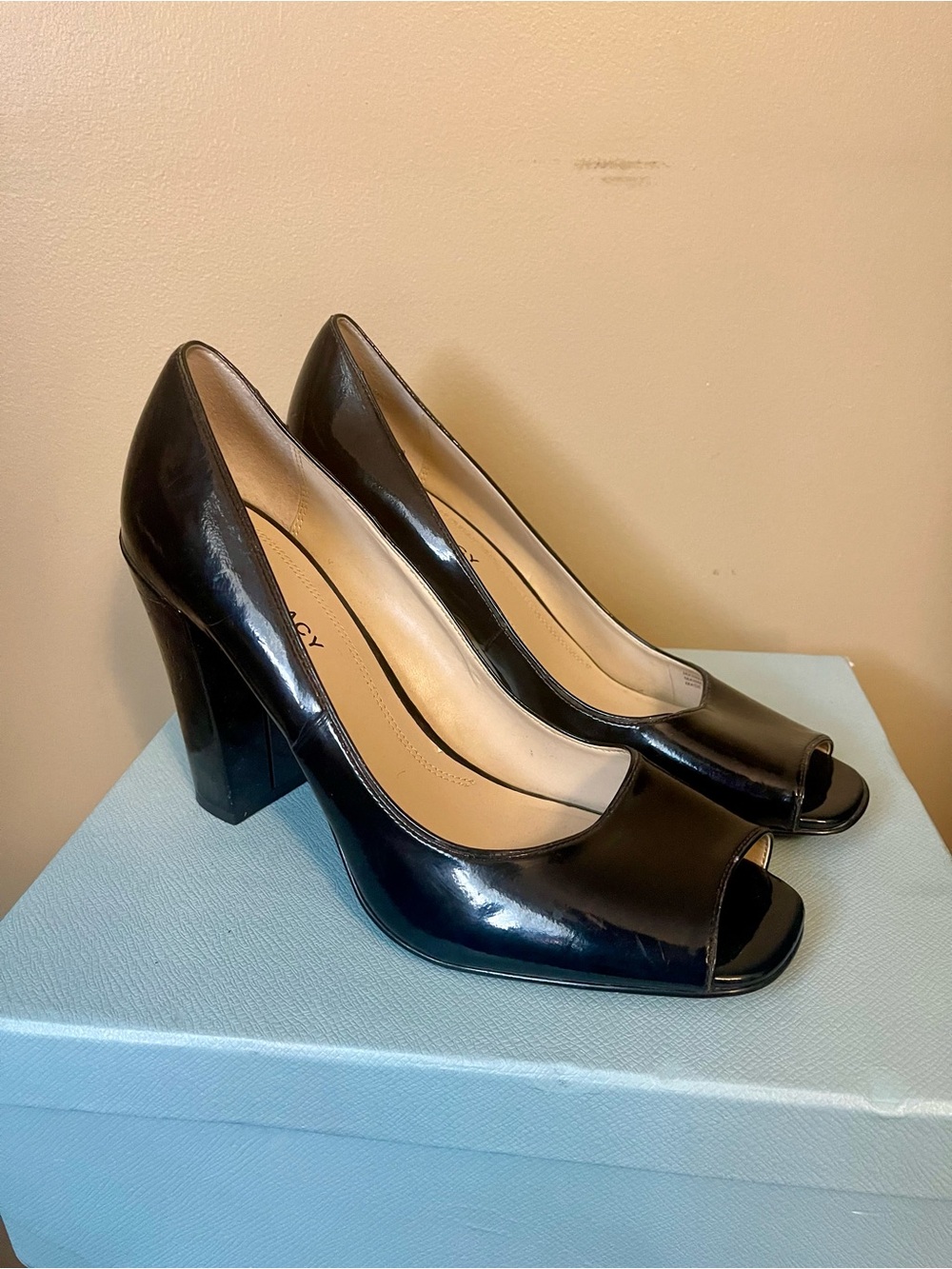 Ellen Tracy Black Patent Peep Toe Pumps